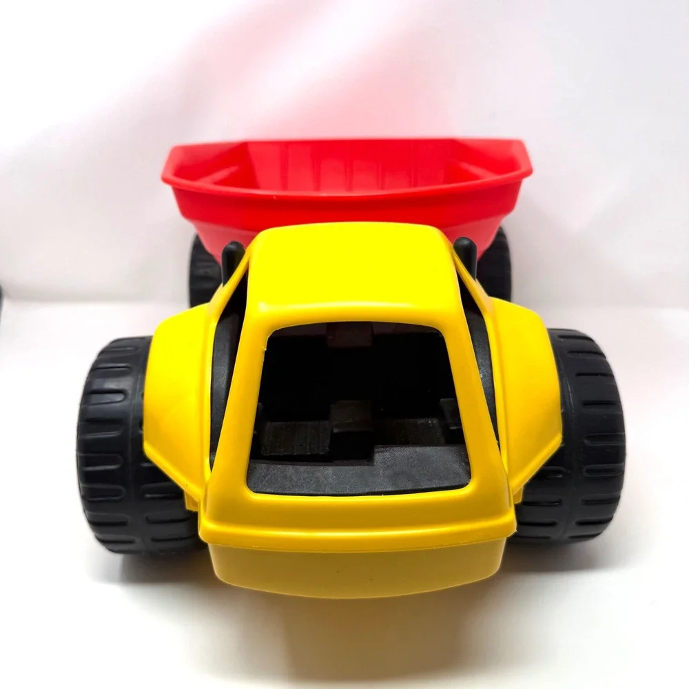 Little Tikes Classic Yellow and Red Dump Truck Large Construction Toy Vintage‎